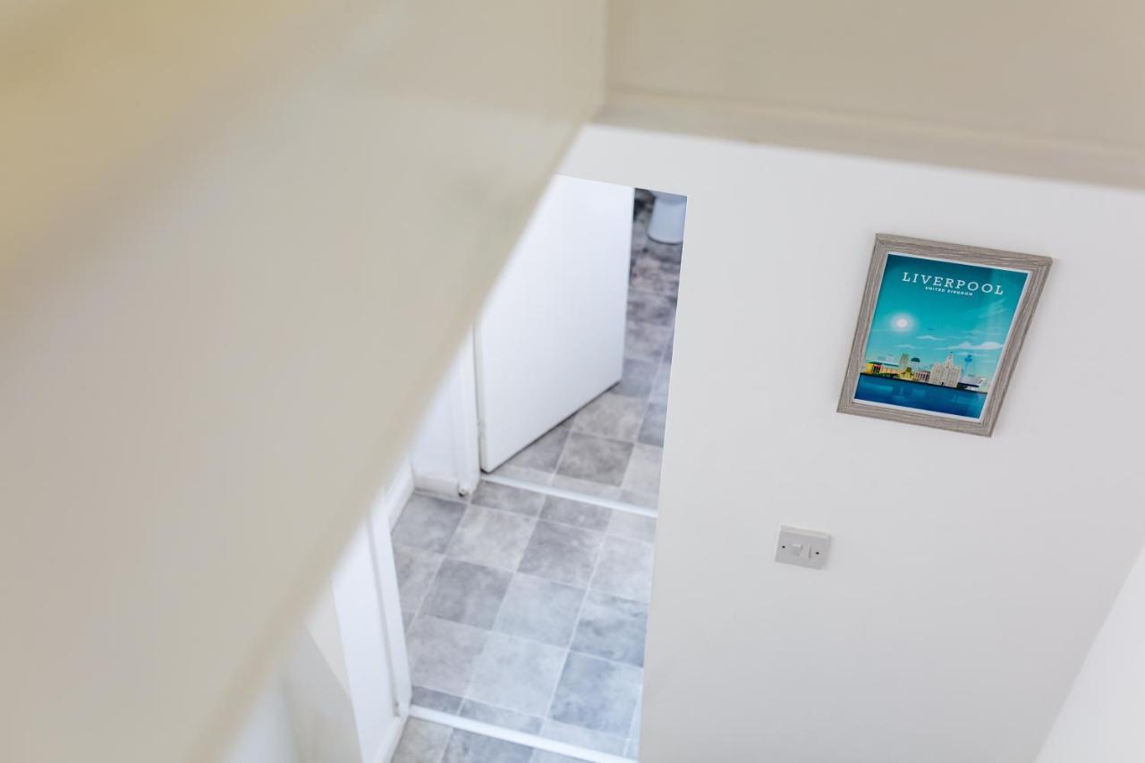 Cosy Anfield Guesthouse - Free Parking Liverpool Exteriör bild