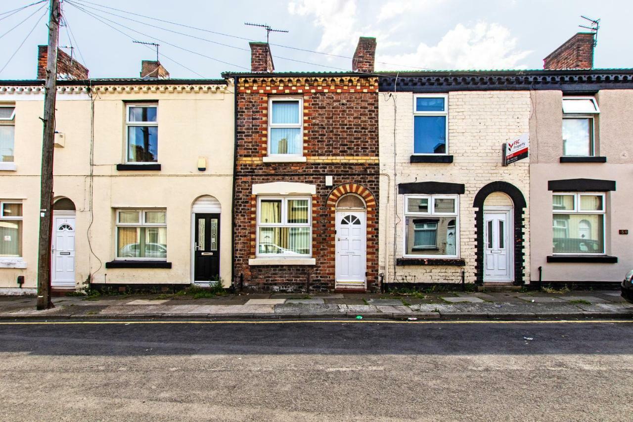 Cosy Anfield Guesthouse - Free Parking Liverpool Exteriör bild